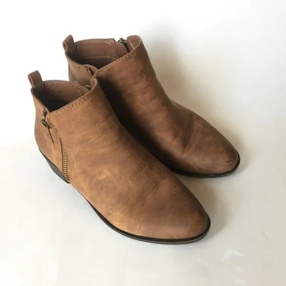 Madden Girl Bolerooo Ankle Booties Boots Size 7M - Picture 3 of 8